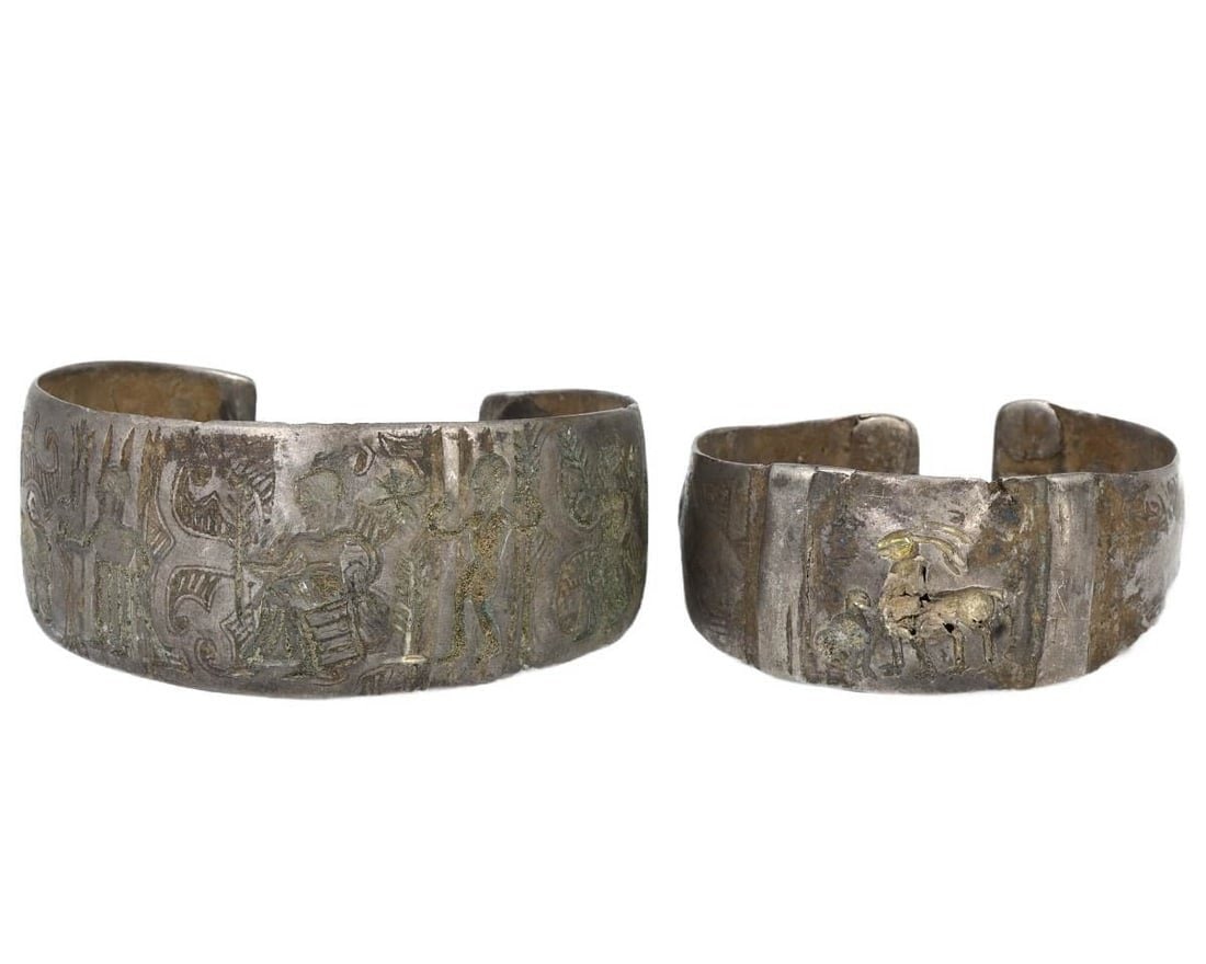 Lot of 2 Ancient Near Eastern Silver Bracelets Bangles (1 of 2)