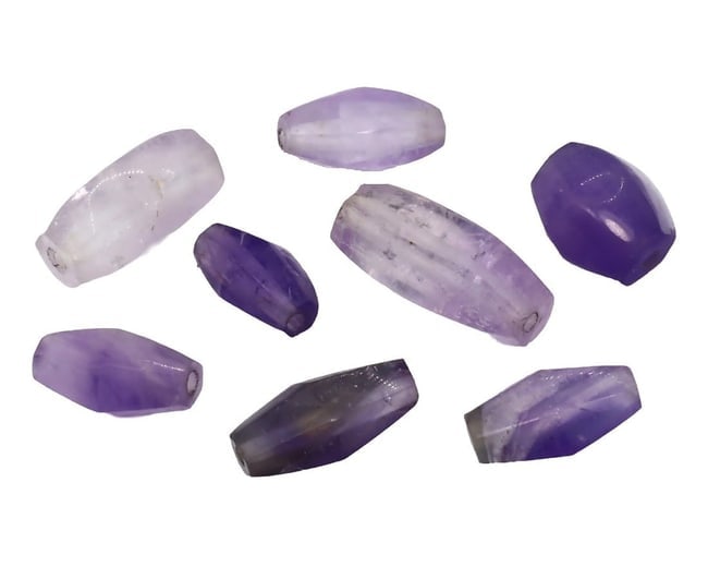 Lot of 8 Ancient Egyptian Amethyst Beads, 3rd-12th century: Lot of 8 Ancient Egyptian Amethyst Beads, 3rd-12th century