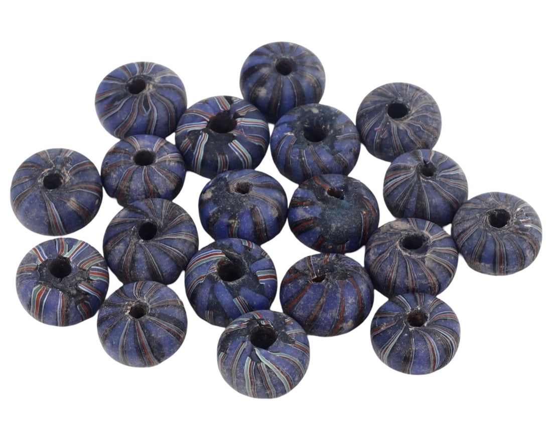 Lot of 19 Antique Venetian African Trailed Art Glass Trade Beads: Lot of 19 Antique Venetian African Trailed Art Glass Trade Beads