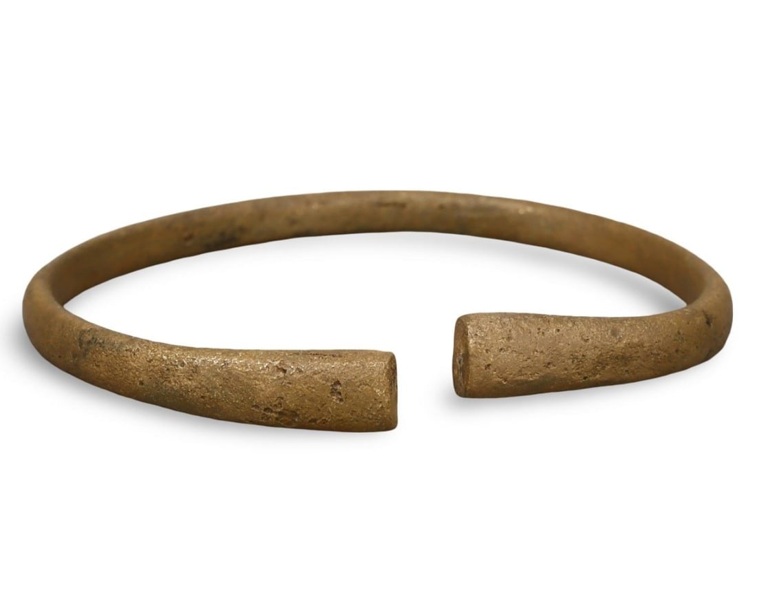 Authentic Ancient Medieval Viking / Celtic / Livonian Bronze Bracelet, 11th-13th Century: This bronze bracelet, dating from the 11th to 13th century, embodies the craftsmanship of the Medieval period, possibly originating from Viking, Livonian, Anglo-Saxon, Celtic, Germanic, Latgalian, Car