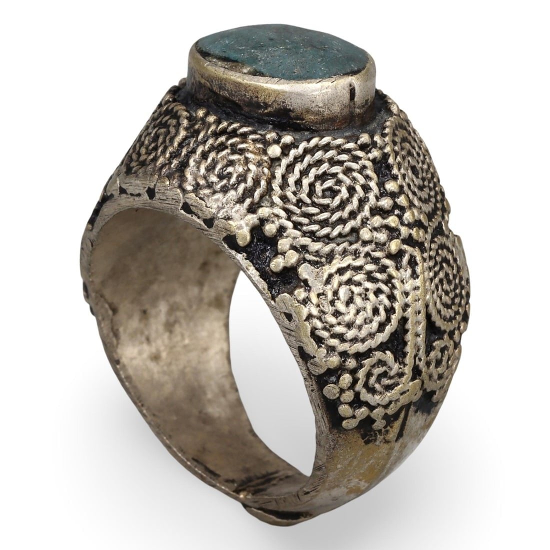 Antique Post Medieval Period Nomadic Silver Ring with Filigree Design US 7.75, 19th Century (1 of 3)