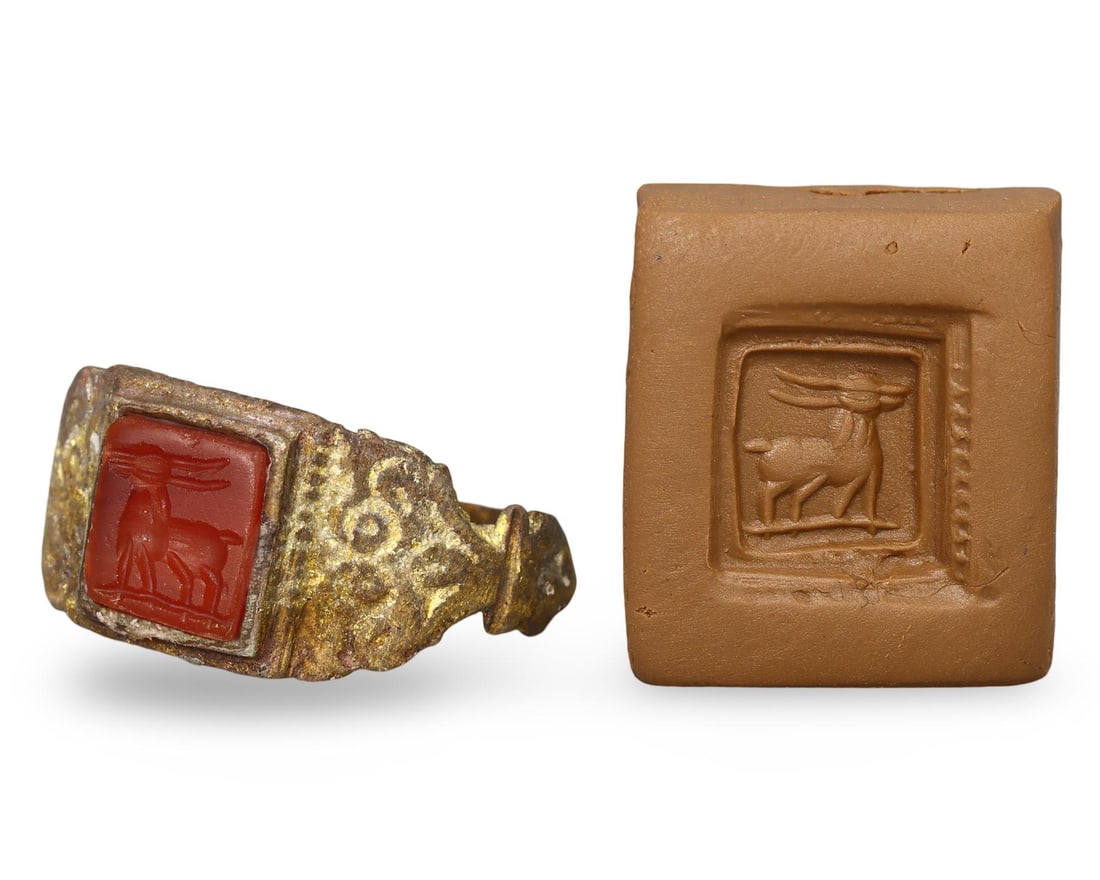 Ancient Sasanian Period Bronze Carnelian Intaglio Signet Ring, 4th-6th Century (1 of 4)