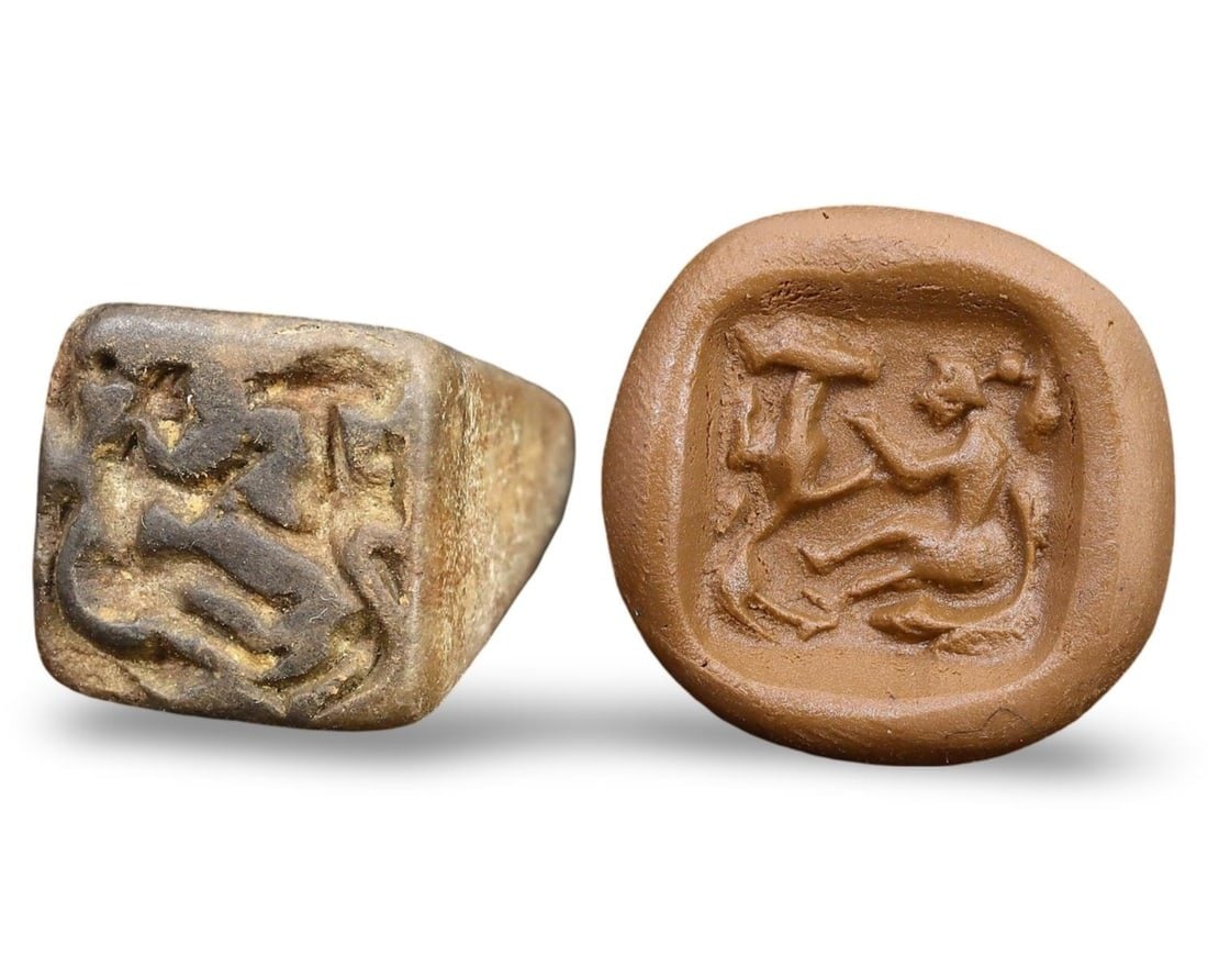 Ancient Greek Conical Amulet Seal with Eros Facing Bird, 5th-4th Century BCE (1 of 3)