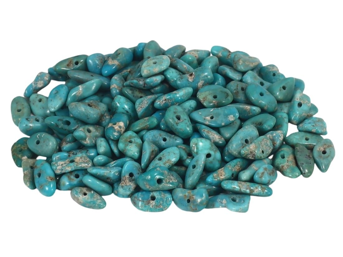 Lot of Antique Himalayan Sino-Tibetan Turquoise Pendant Beads: No reserve is set for any lot; the starting price is the basic price of the lot without reserve. We are delighted to present an extraordinary collection of jewelry and artifacts spanning various histo