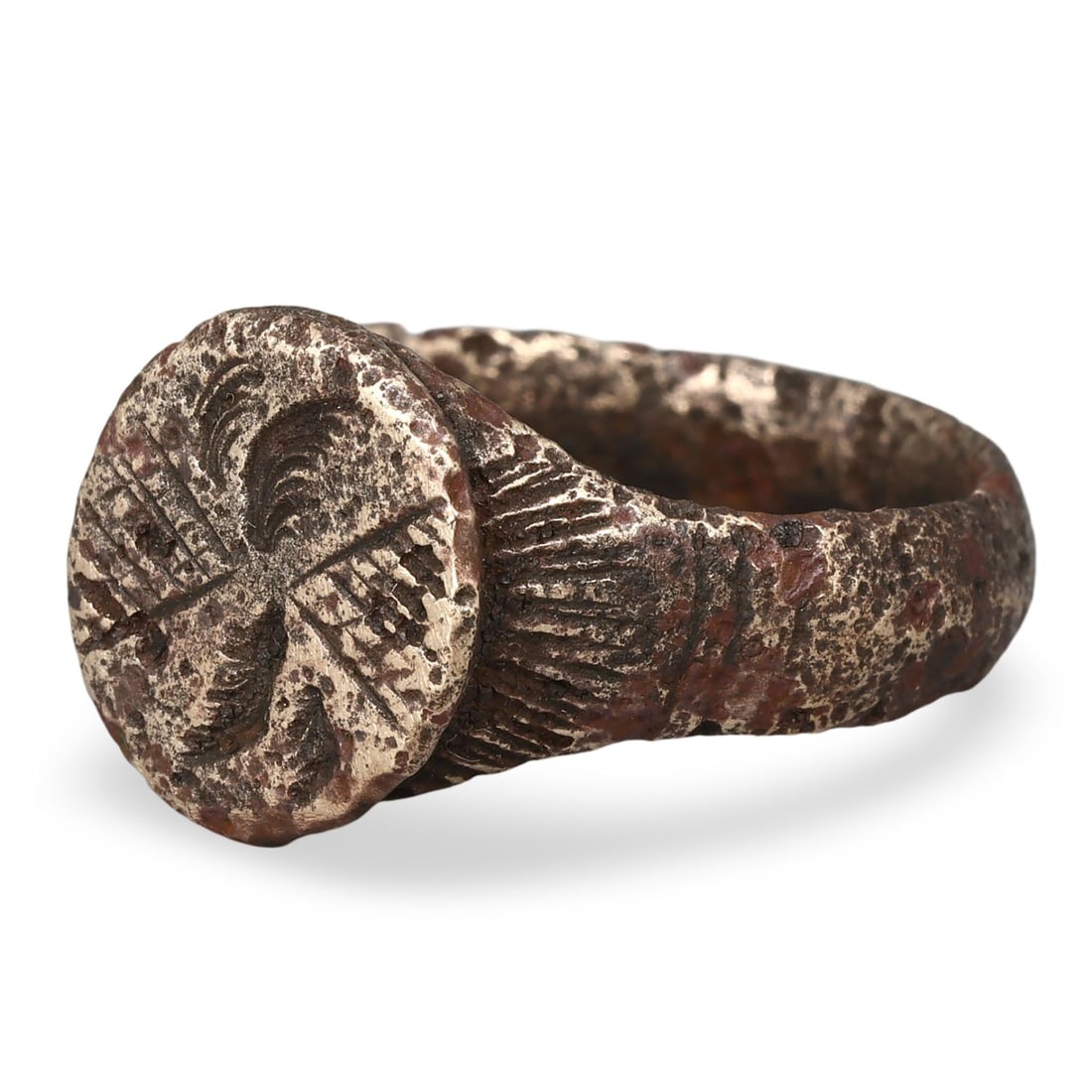 Authentic Ancient Medieval Viking / Celtic / Anglo-Saxon Bronze Signet Ring, 11th-13th Century (1 of 3)
