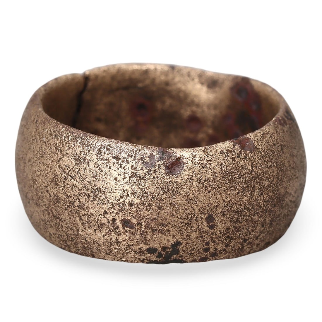 Authentic Ancient Medieval Viking / Celtic / Anglo-Saxon Bronze Band Ring, 11th-13th Century: This authentic bronze band ring, dating back to the 11th-13th century, is a stunning artifact from the medieval period. Originating from the Viking, Livonian, Anglo-Saxon, Celtic, Germanic, Latgalian,