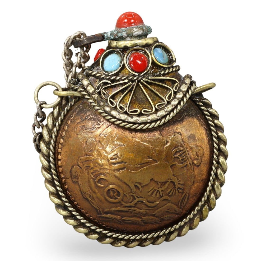 Post Medieval Sino-Tibetan Bronze Snuff Bottle, 19th-20th Century: This exquisite bronze snuff bottle from the Post Medieval period, dating back to the 19th-20th centuries, is a fine example of Sino-Tibetan artistry. Crafted with intricate designs and adorned with co