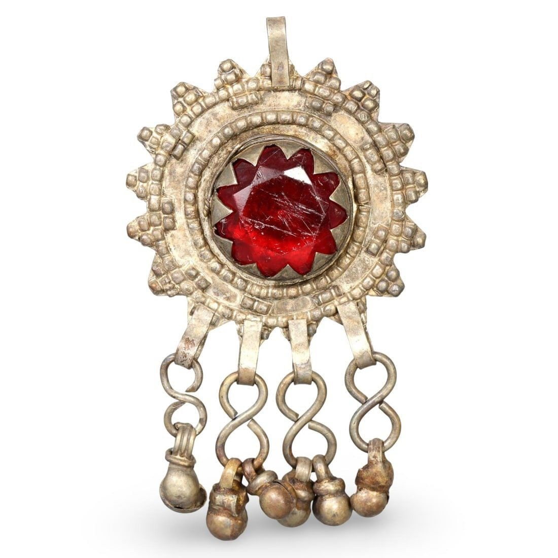 Traditional Yemeni Bedouin Necklace with Silver and Drop Bells, 20th Century: This exquisite Yemeni Bedouin necklace from the 20th century is a remarkable piece of traditional jewelry, featuring a classic composition known for its protective properties. The necklace is adorned 