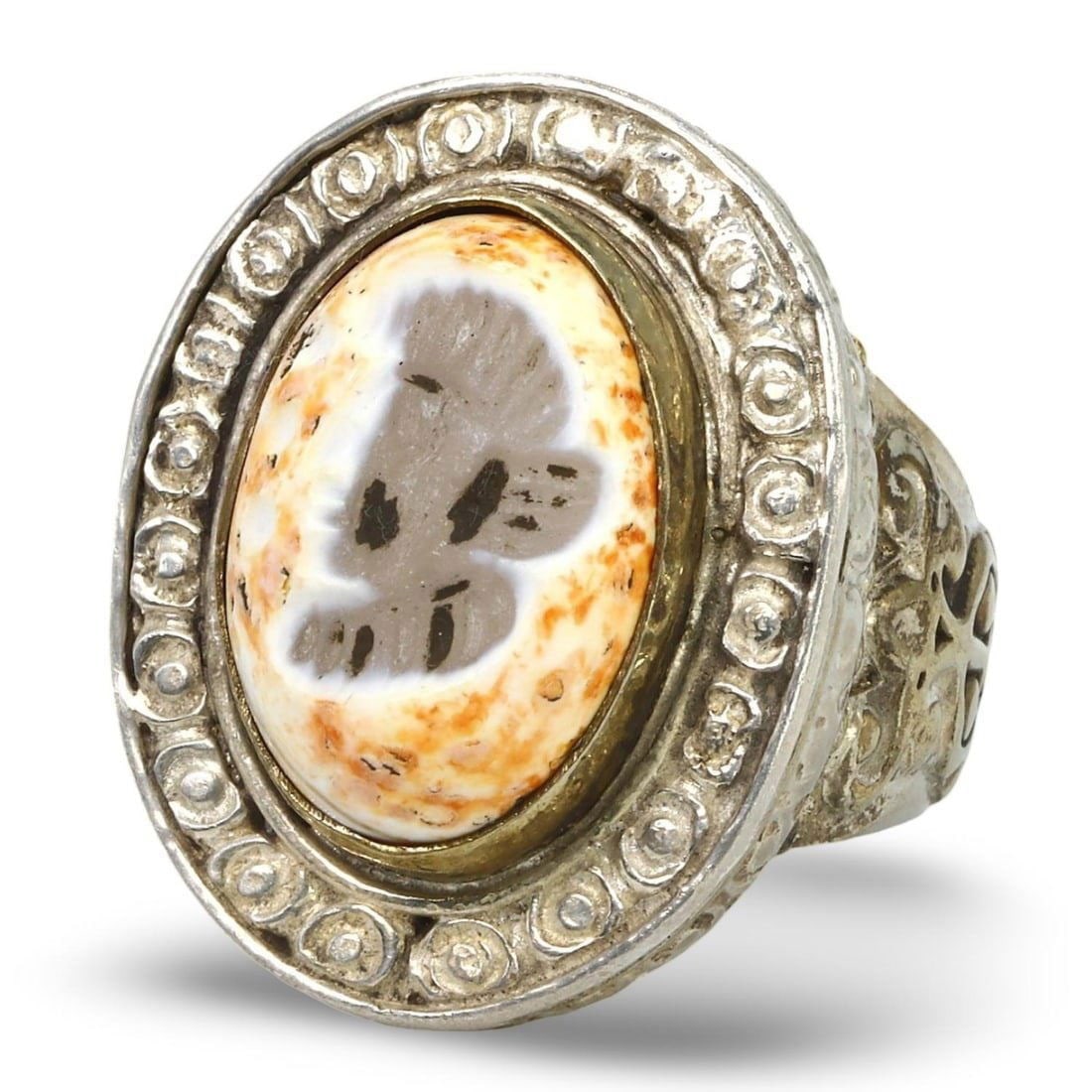 Antique Post Medieval Ottoman Silver Ring with Carnelian Intaglio US8.5, 19th Century (1 of 2)