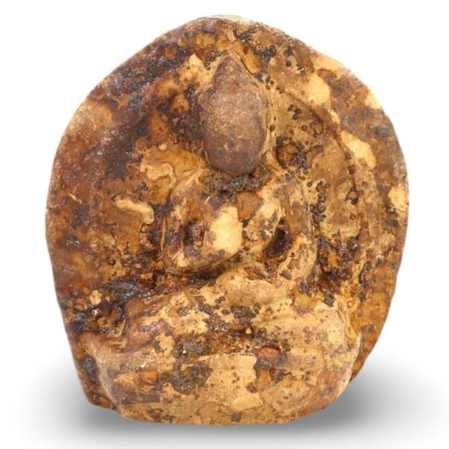 Ancient Himalayan Tibetan Meditating Votive Figure Plaque: No reserve is set for any lot; the starting price is the basic price of the lot without reserve. We are delighted to present an extraordinary collection of jewelry and artifacts spanning various histo