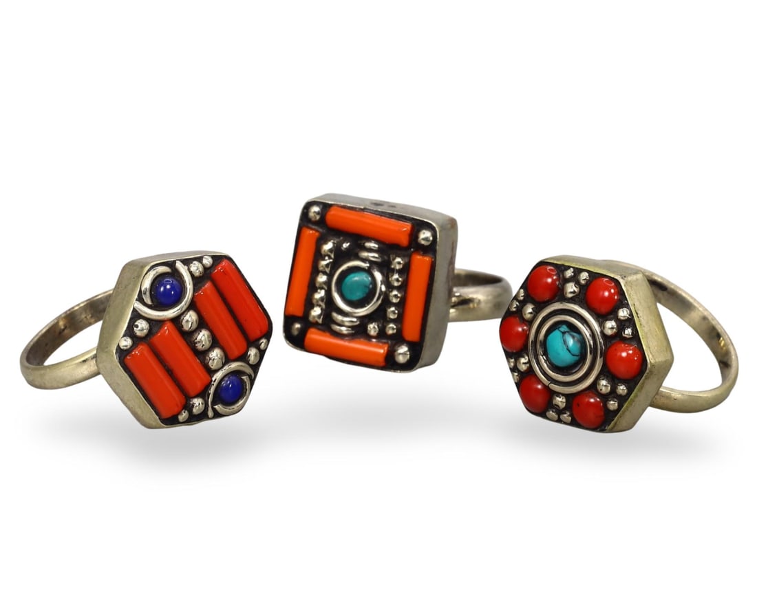 Lot of 3 Post Medieval Sino-Tibetan Tribal Silver Rings, 17th-20th Century (1 of 2)