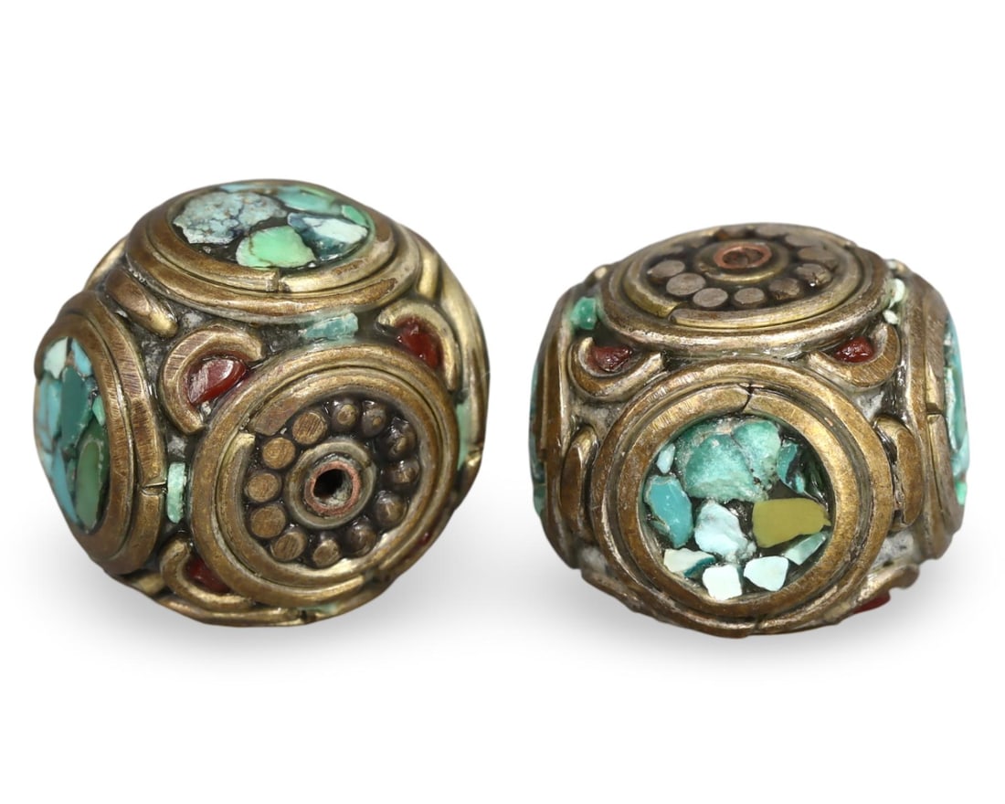 Post Medieval Sino-Tibetan Tribal Coral and Turquoise Beads, 17th-20th Century: These Post Medieval Sino-Tibetan Tribal Coral and Turquoise Beads, dating from the 17th to the 20th century, offer a unique glimpse into the rich cultural traditions of the Sino-Tibetan regions. Each 