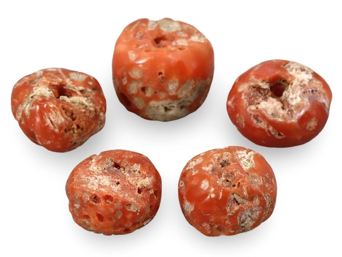 Post Medieval Sino-Tibetan Red Coral Beads, 16th-19th Century: [No Reserve] Hi everyone, I am Mark, curating this special World's Beads Treasure Hunt for UNICEF. Every lot starts at just 15 with no reserve, no matter the cost. You determine the final price! We've