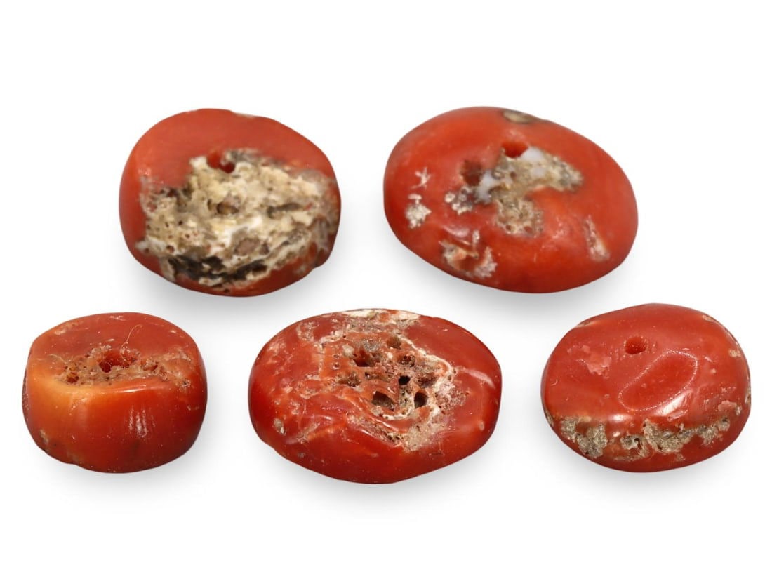 Post Medieval Sino-Tibetan Red Coral Beads, 16th-19th Century: [No Reserve] Hi everyone, I am Mark, curating this special World's Beads Treasure Hunt for UNICEF. Every lot starts at just 15 with no reserve, no matter the cost. You determine the final price! We've