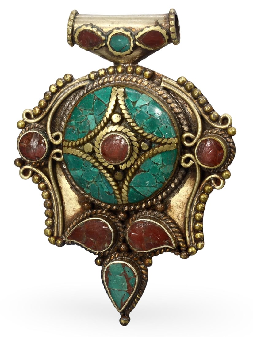 Antique Sino-Tibetan Gems Inlaid Silver Amulet Pendant: [No Reserve] Hi everyone, I am Mark, curating this special World's Beads Treasure Hunt for UNICEF. Every lot starts at just 15 with no reserve, no matter the cost. You determine the final price! We've