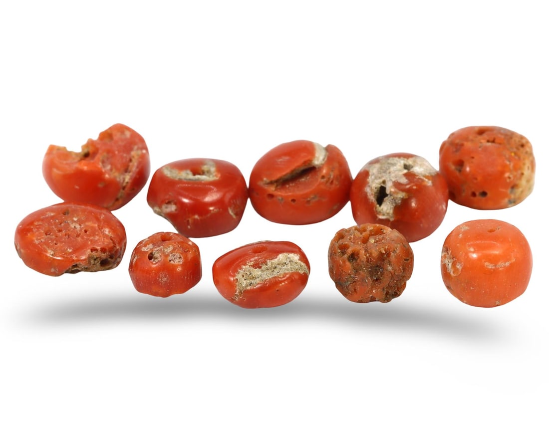Antique Sino-Tibetan Red Coral Beads: [No Reserve] Hi everyone, I am Mark, curating this special World's Beads Treasure Hunt for UNICEF. Every lot starts at just 15 with no reserve, no matter the cost. You determine the final price! We've