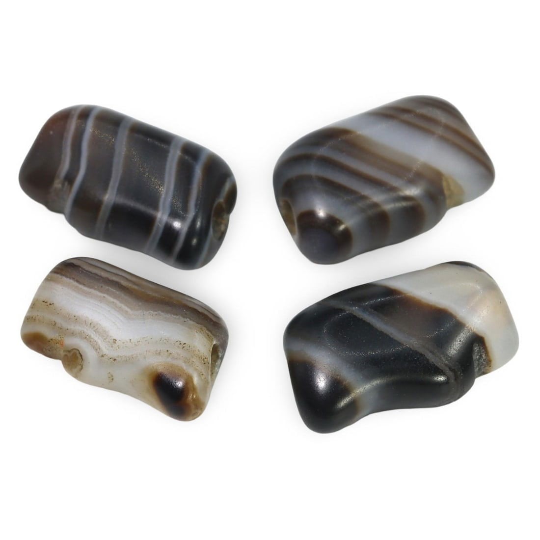 Lot of 4 Ancient Medieval Burmese Pyu Pagan Zoomorphic Amulet Beads, 9th-13th Centur: [No Reserve] Welcome to Auction 29 - No Reserve Tribal Treasures & Collector Beads! This special auction offers an incredible selection of collectible beads and tribal jewelry, all with no reserve. Ev