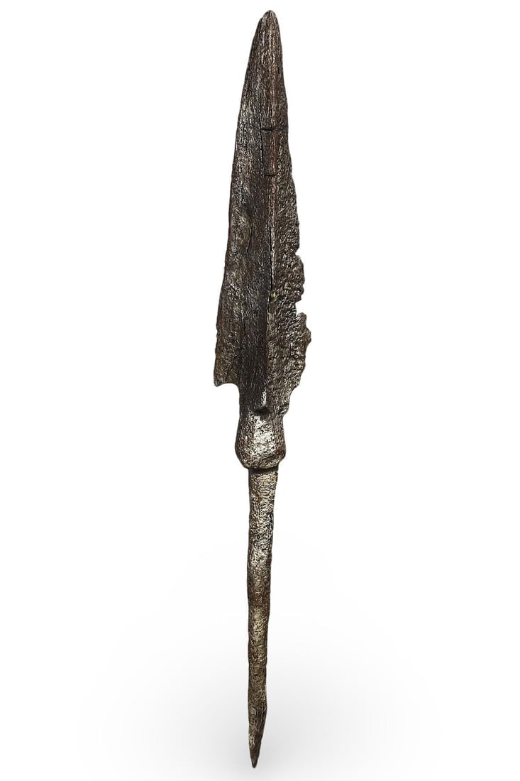 Ancient Medieval Germanic Tribe Tanged Trilobate Bladed Iron Arrowhead, 5th-7th Century AD: Ancient Medieval Germanic Tribe Tanged Trilobate Bladed Iron Arrowhead, 5th-7th Century AD