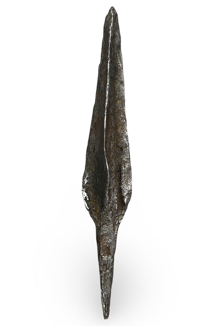 Ancient Medieval Germanic Tribe Tanged Trilobate Bladed Iron Arrowhead, 5th-7th Century AD: Ancient Medieval Germanic Tribe Tanged Trilobate Bladed Iron Arrowhead, 5th-7th Century AD