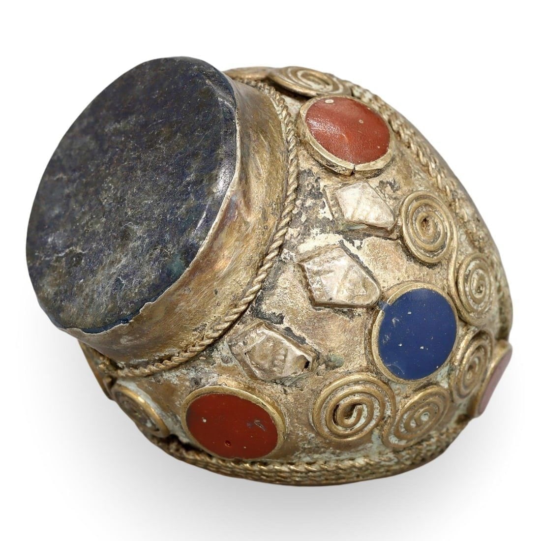 Turkish Nomad Tribe Ring, Silver with Pseudo-Filigree, late 19th-early 20th: Turkish Nomad Tribe Ring, Silver with Pseudo-Filigree, late 19th-early 20th