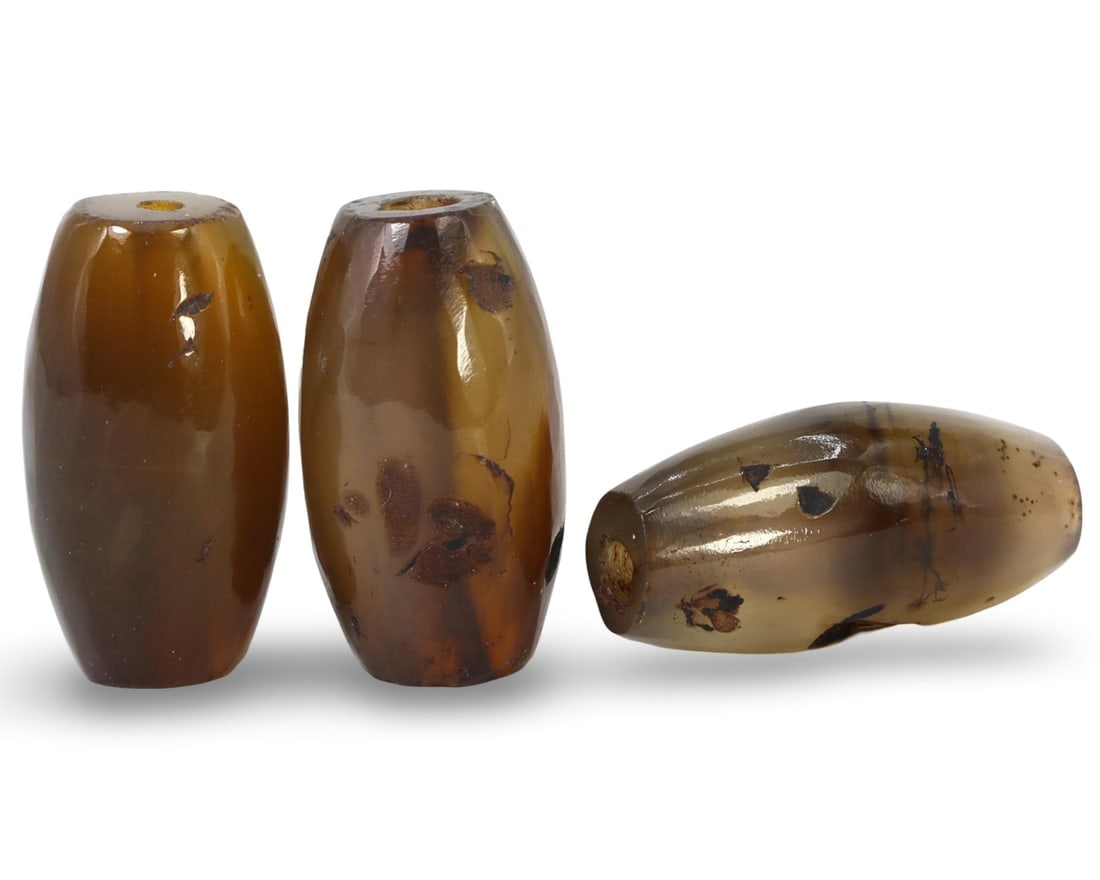 Antique Sino-Mongolian Honey Agate Barrel Beads: Antique Sino-Mongolian Honey Agate Barrel Beads