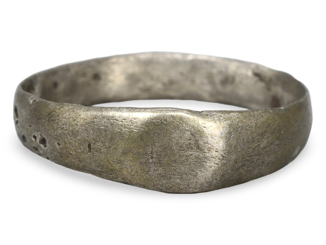 Ancient Medieval Viking Silver Ring US Size 9 (1 of 3)