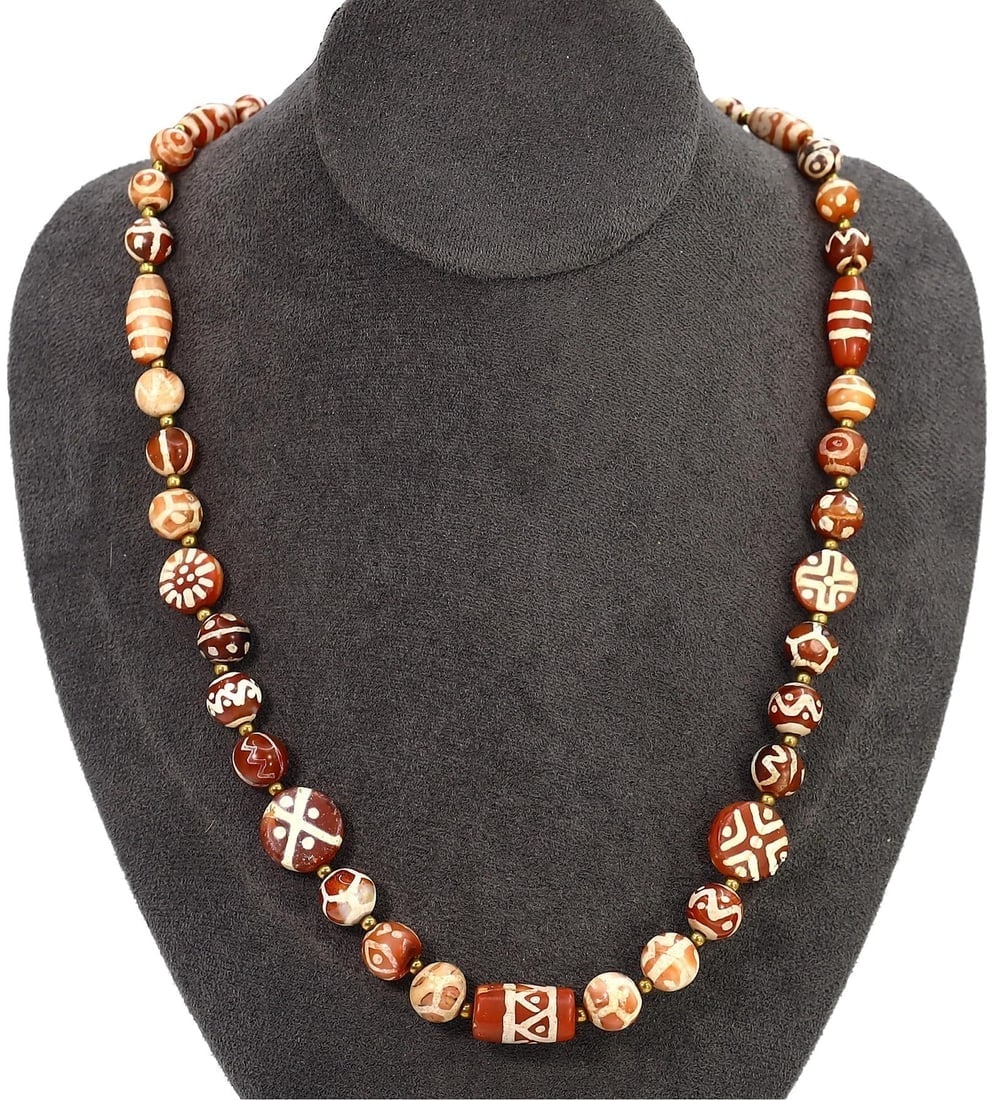 Ancient Medieval Pagan Period Pyu Etched Carnelian Beads Necklace, 9th-13th Century (1 of 1)