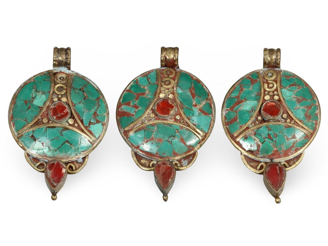 Antique Indo Himalayan Malachite Coral Inlaid Locket Pendants: Antique Indo Himalayan Malachite Coral Inlaid Locket Pendants