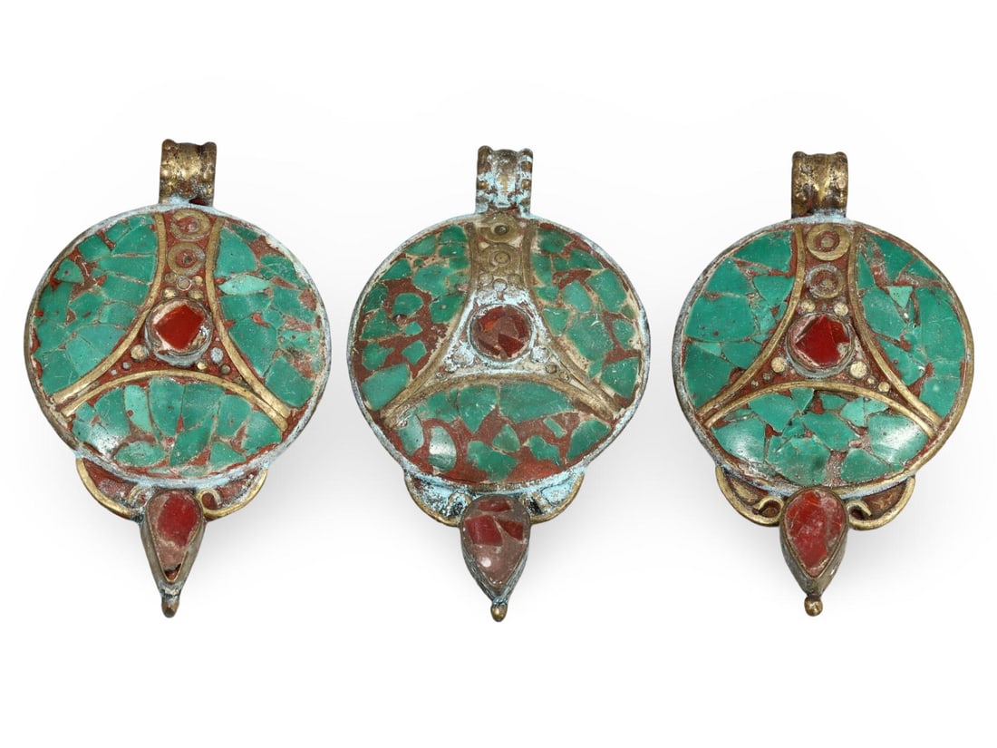 Antique Indo Himalayan Malachite Coral Inlaid Locket Pendants: Antique Indo Himalayan Malachite Coral Inlaid Locket Pendants