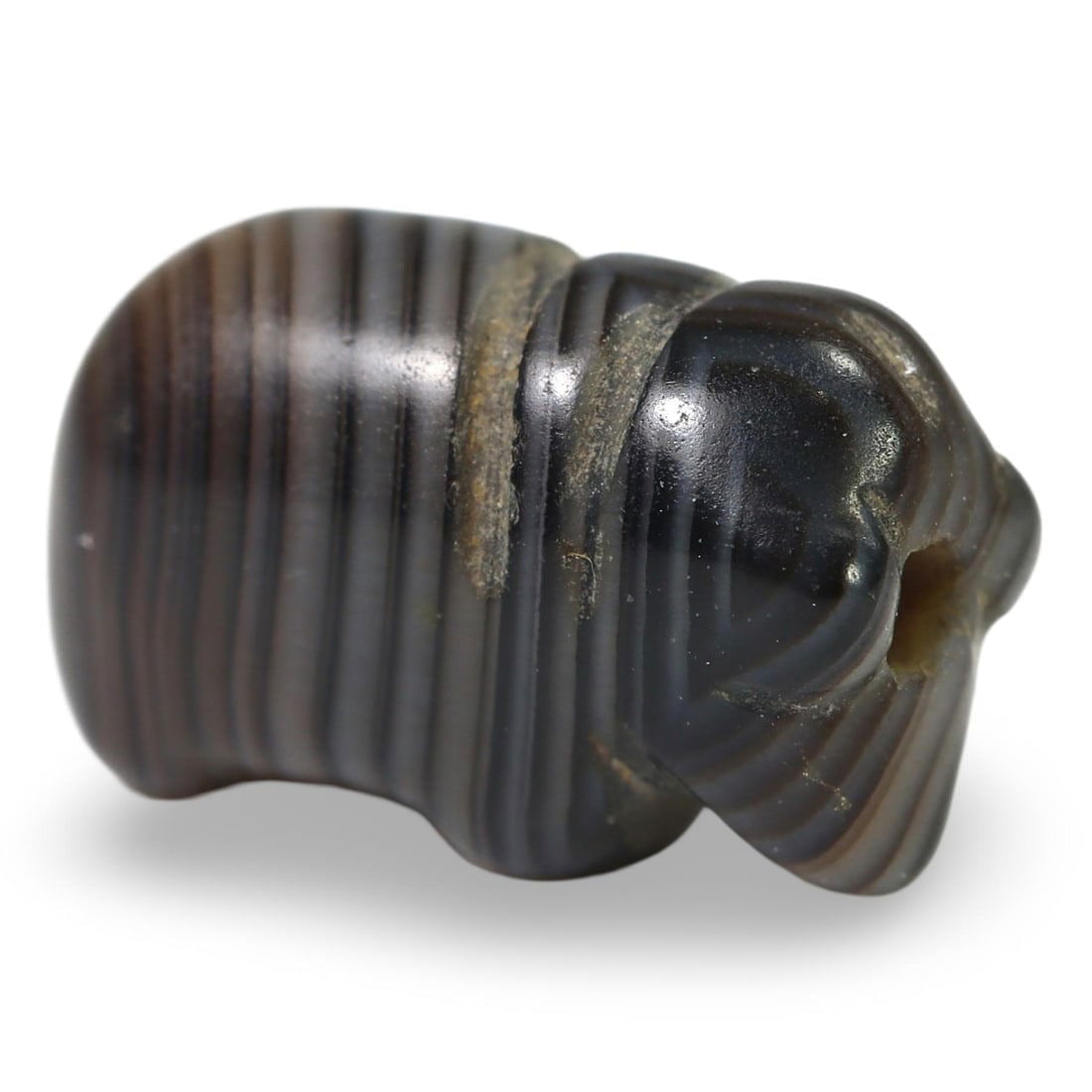 Ancient Medieval Burmese Pyu Pagan Zoomorphic Amulet Bead, 9th-13th Centur: We are delighted to present an extraordinary collection of jewelry and artifacts spanning various historic European periods. Our selection ranges from Ancient Roman, Byzantine, and Early Medieval to L
