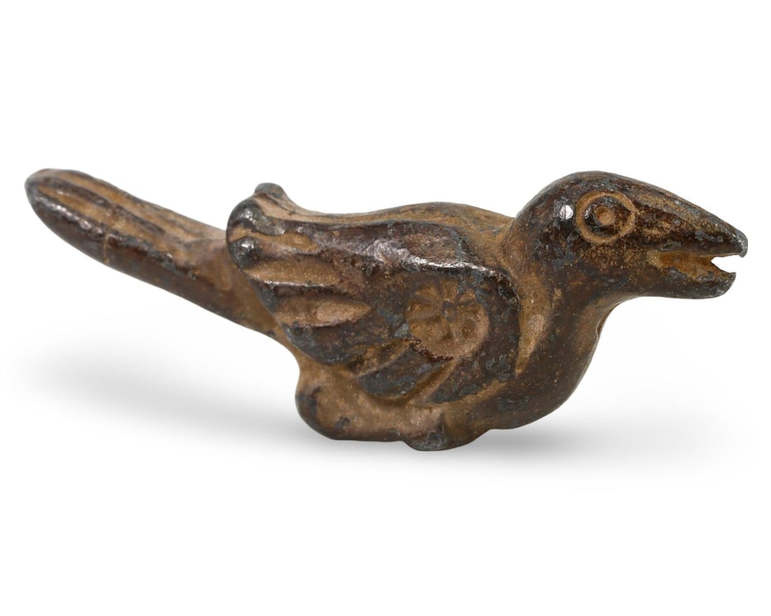 Medieval Burmese Bird Shaped Bronze Currency or Weight, 15th-19th Century: We are delighted to present an extraordinary collection of jewelry and artifacts spanning various historic European periods. Our selection ranges from Ancient Roman, Byzantine, and Early Medieval to L