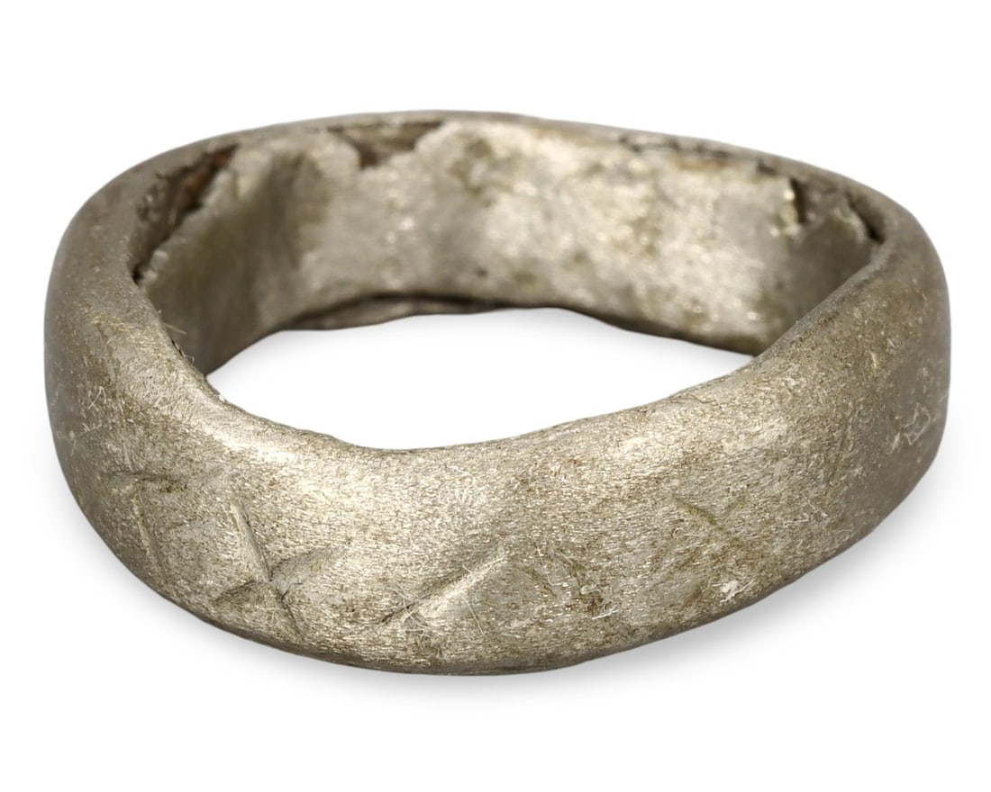 Authentic Ancient Medieval Viking / Celtic / Anglo-Saxon Silver Ring, 11th-13th Century (1 of 2)