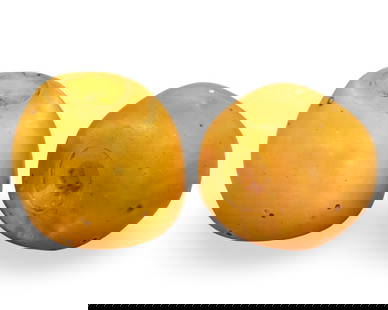 Antique Mauritanian Amber Copal Beads: We are delighted to present an extraordinary collection of jewelry and artifacts spanning various historic European periods. Our selection ranges from Ancient Roman, Byzantine, and Early Medieval to L