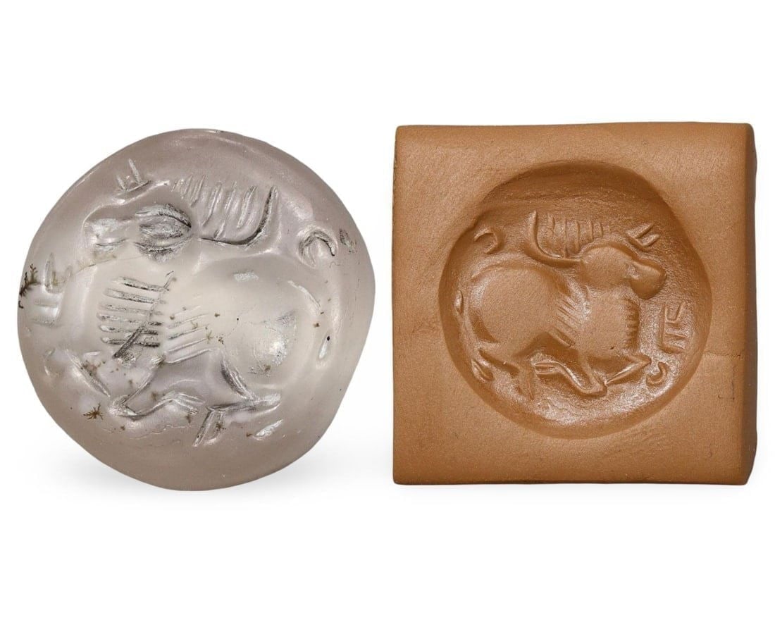 Ancient Sasanian Gazelle Motif Hemispherical Stamp Seal, 3rd-7th Century AD: We are delighted to present an extraordinary collection of jewelry and artifacts spanning various historic European periods. Our selection ranges from Ancient Roman, Byzantine, and Early Medieval to L
