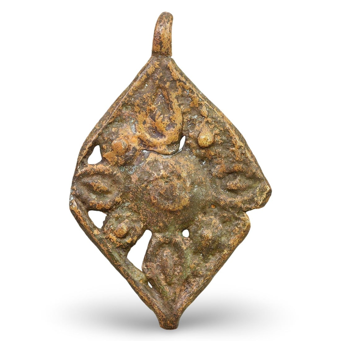 Medieval Norse Viking Bronze Openwork Pendant/Strap Fitting: We are delighted to present an extraordinary collection of jewelry and artifacts spanning various historic European periods. Our selection ranges from Ancient Roman, Byzantine, and Early Medieval to L