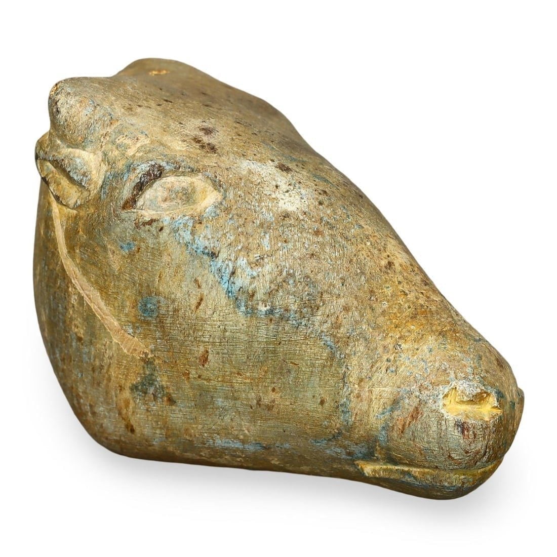 Ancient Late Medieval Sino-Siberian Calf Head Sculpture, 14th-16th Century: We are delighted to present an extraordinary collection of jewelry and artifacts spanning various historic European periods. Our selection ranges from Ancient Roman, Byzantine, and Early Medieval to L