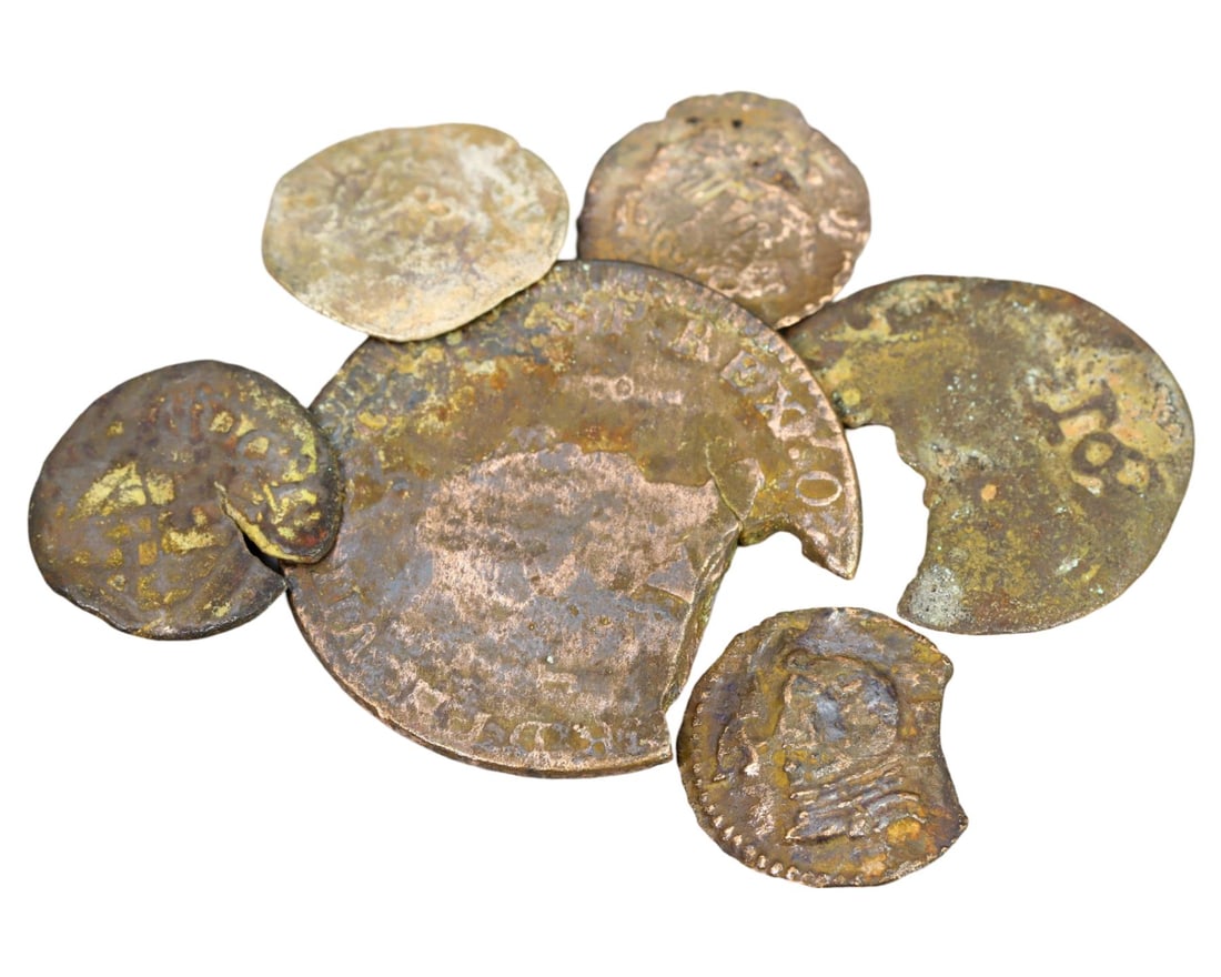 Lot of Antique Medieval European Coins, (16mm-31mm): We are delighted to present an extraordinary collection of jewelry and artifacts spanning various historic European periods. Our selection ranges from Ancient Roman, Byzantine, and Early Medieval to L