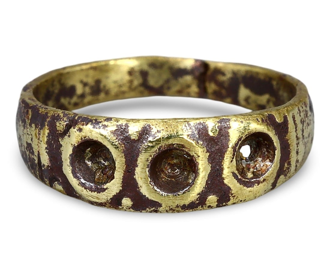 Authentic Premium Ancient Roman-Byzantine & Medieval Viking Era Ring: Are you searching to buy authentic ancient coins, medieval relics, or antique jewelry for sale? Look no further! Our upcoming auction features an exceptional collection of authentic ancient Roman coin