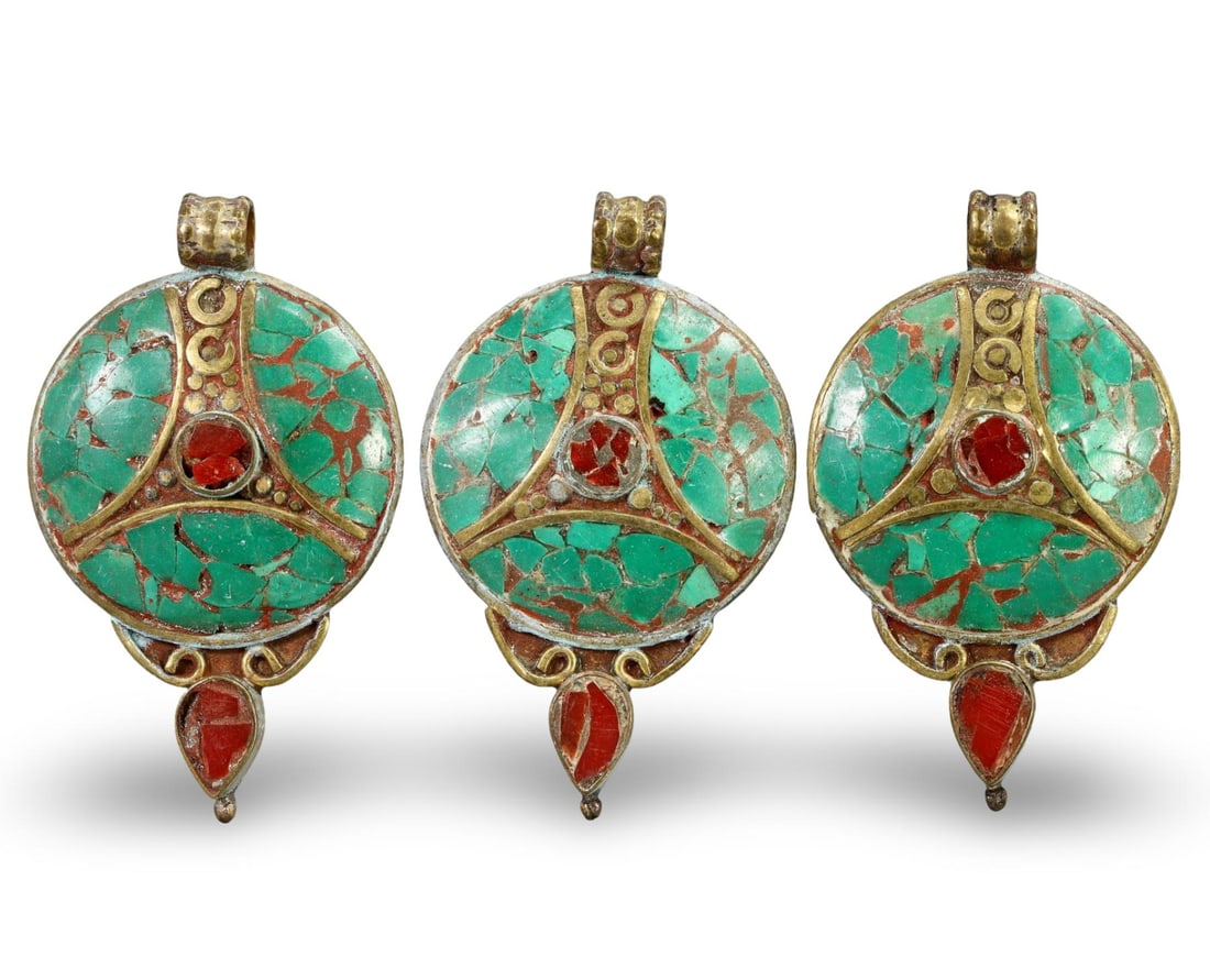 Antique Indo Himalayan Malachite Coral Inlaid Locket Pendants: Are you searching to buy authentic ancient coins, medieval relics, or antique jewelry for sale? Look no further! Our upcoming auction features an exceptional collection of authentic ancient Roman coin