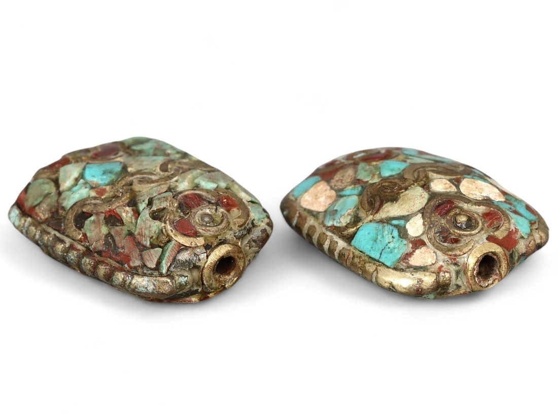 Post Medieval Sino-Tibetan Tribal Coral and Turquoise Beads, 17th-20th Century: NO RESERVE AUCTION running!! Our upcoming No Reserve Auction offers an incredible collection of authentic ancient Roman coins, Viking jewelry, and historical artifacts spanning millennia. This is a ra