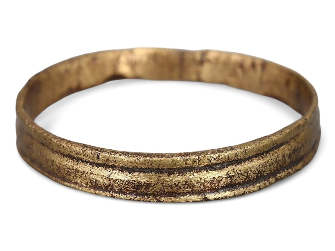 Authentic Ancient Medieval Viking / Celtic / Anglo-Saxon Bronze Ring, US 10.25: NO RESERVE AUCTION running!! Our upcoming No Reserve Auction offers an incredible collection of authentic ancient Roman coins, Viking jewelry, and historical artifacts spanning millennia. This is a ra