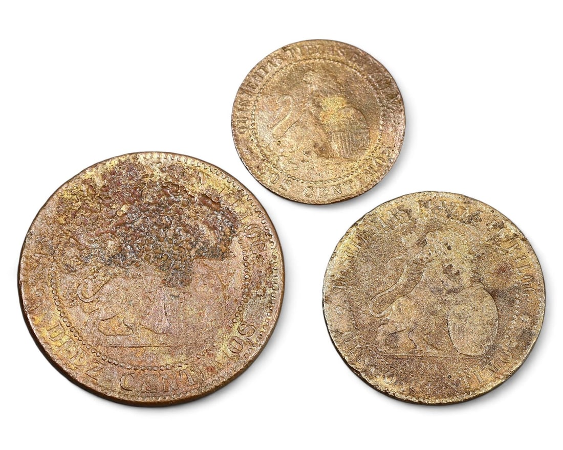 Authentic Medieval Spanish Historical Legacy Numismatic Relics Bronze Coins (19mm-30mm): Our highly anticipated antique auction, offering an unparalleled opportunity for collectors and history enthusiasts to acquire rare Ancient Artifacts for Sale. Our collection spans centuries and civil