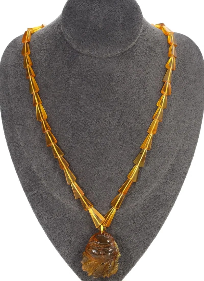 Vintage Baltic Amber Pendant Necklace (1 of 1)