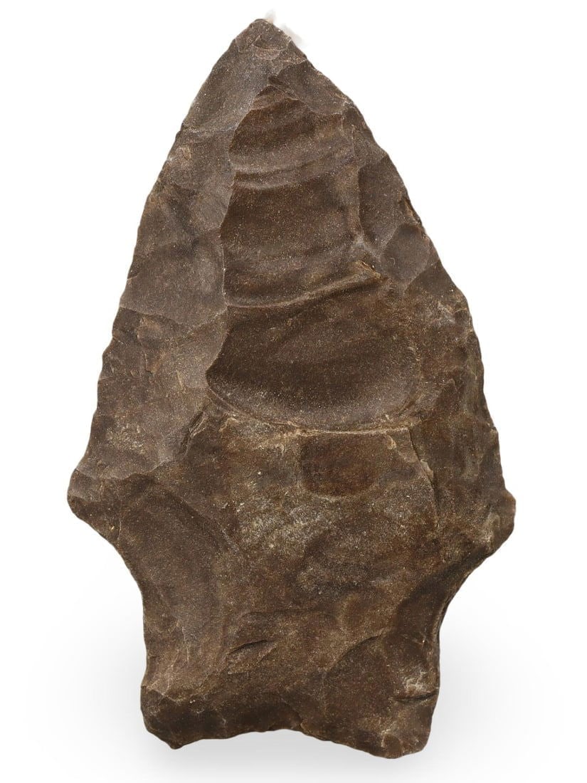 Authentic Ancient Native American Flint Arrowhead Prehistoric Artifact: Our highly anticipated Antique Auction, "Treasures of the Ancient and Medieval World," offering an unparalleled opportunity for collectors and history enthusiasts to acquire rare Ancient Artifacts for