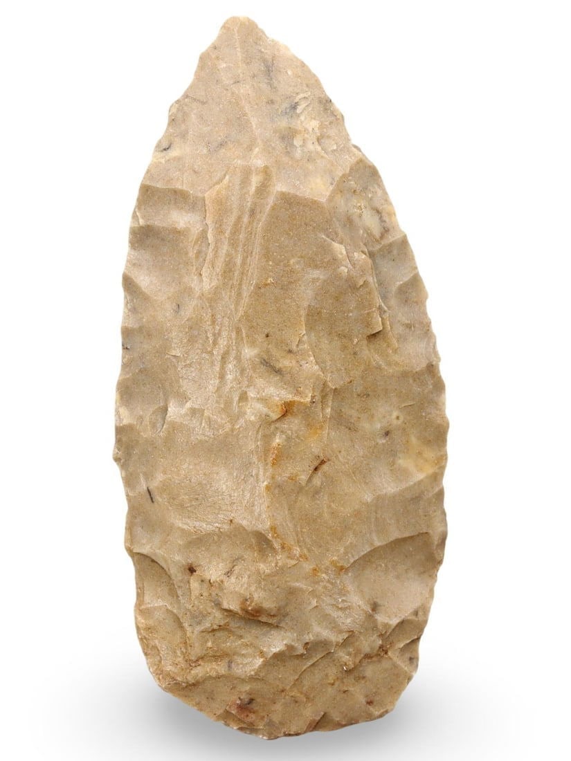 Authentic Ancient Native American Flint Arrowhead Prehistoric Artifact: Our highly anticipated Antique Auction, "Treasures of the Ancient and Medieval World," offering an unparalleled opportunity for collectors and history enthusiasts to acquire rare Ancient Artifacts for