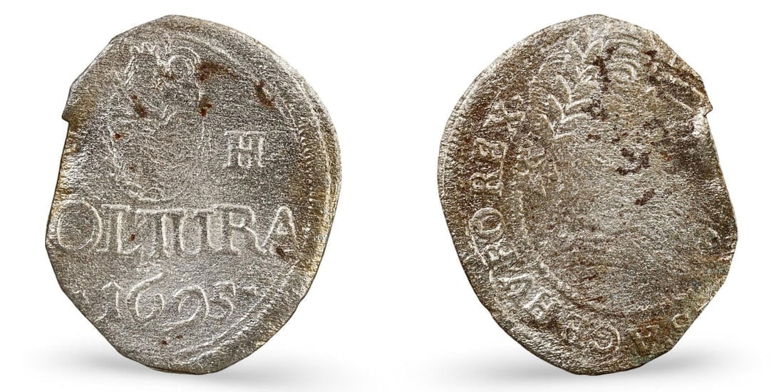 Medieval Europe Hungarian Leopold I Billon Silver Coin, (18mm, 0.68g) (1 of 3)