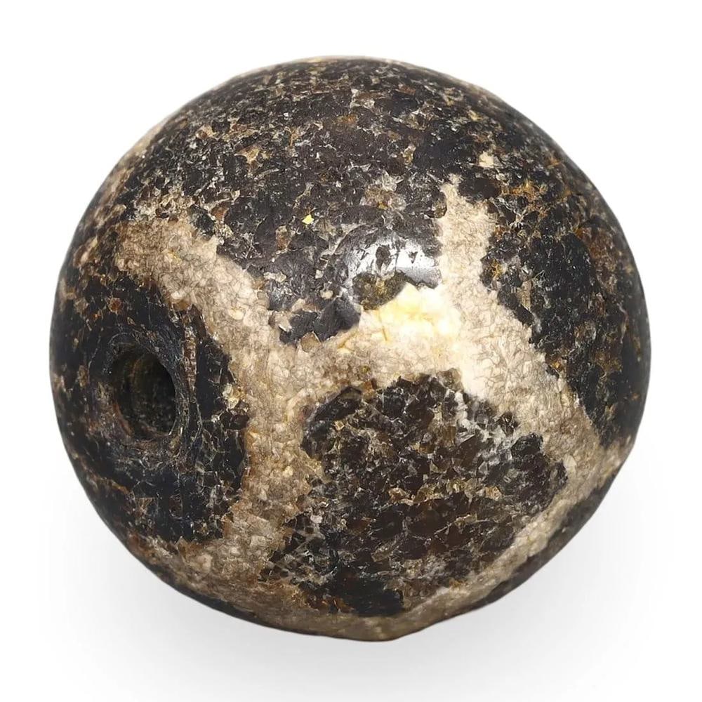 Ancient Middle Medieval Sino-Tibetan Black Tortoise Black dZi Agate Bead: Our highly anticipated Antique Auction, "Treasures of the Ancient and Medieval World," offering an unparalleled opportunity for collectors and history enthusiasts to acquire rare Ancient Artifacts for