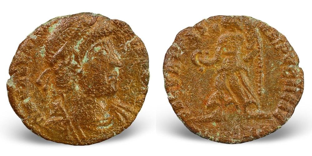 Authentic Ancient Roman Empire Emperor Bronze Coin Historical Currency Artifact (1 of 3)