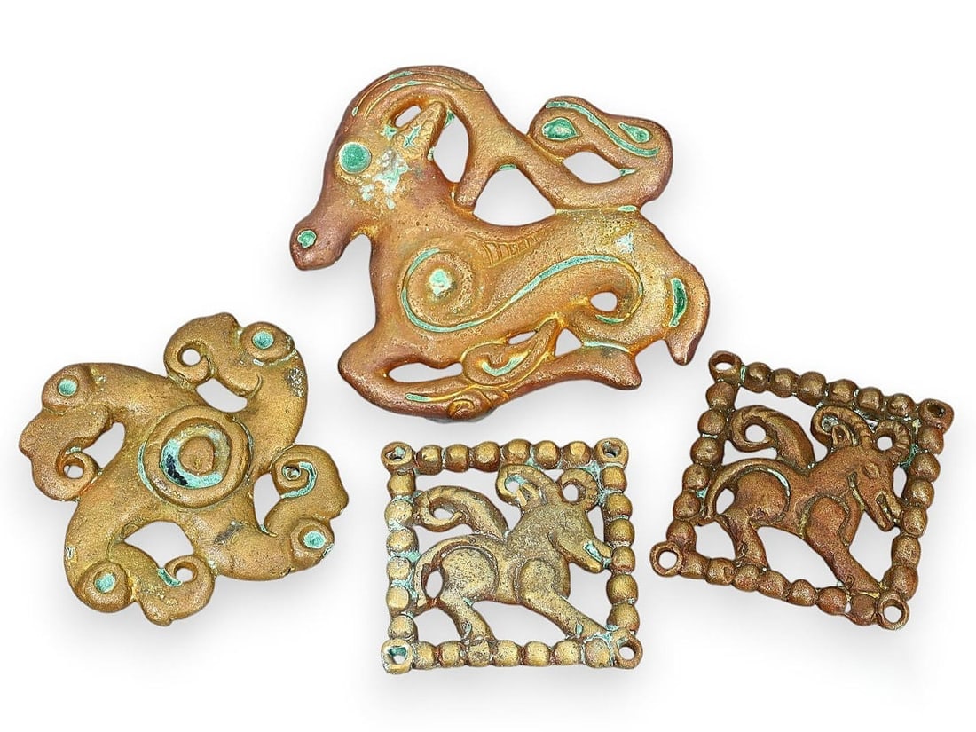 Medieval Eurasian Nomadic Crafted Zoomorphic Motif of the Steppe Warrior Bronze Belt Buckles (1 of 1)