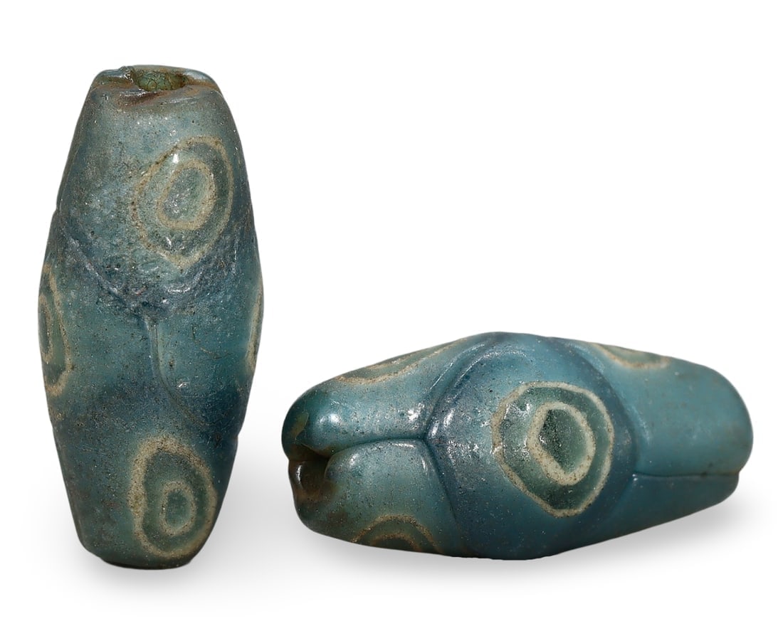 Antique Southeast Asia Borneo Currency Beads: Our highly anticipated Antique Auction, "Treasures of the Ancient and Medieval World," offering an unparalleled opportunity for collectors and history enthusiasts to acquire rare Ancient Artifacts for